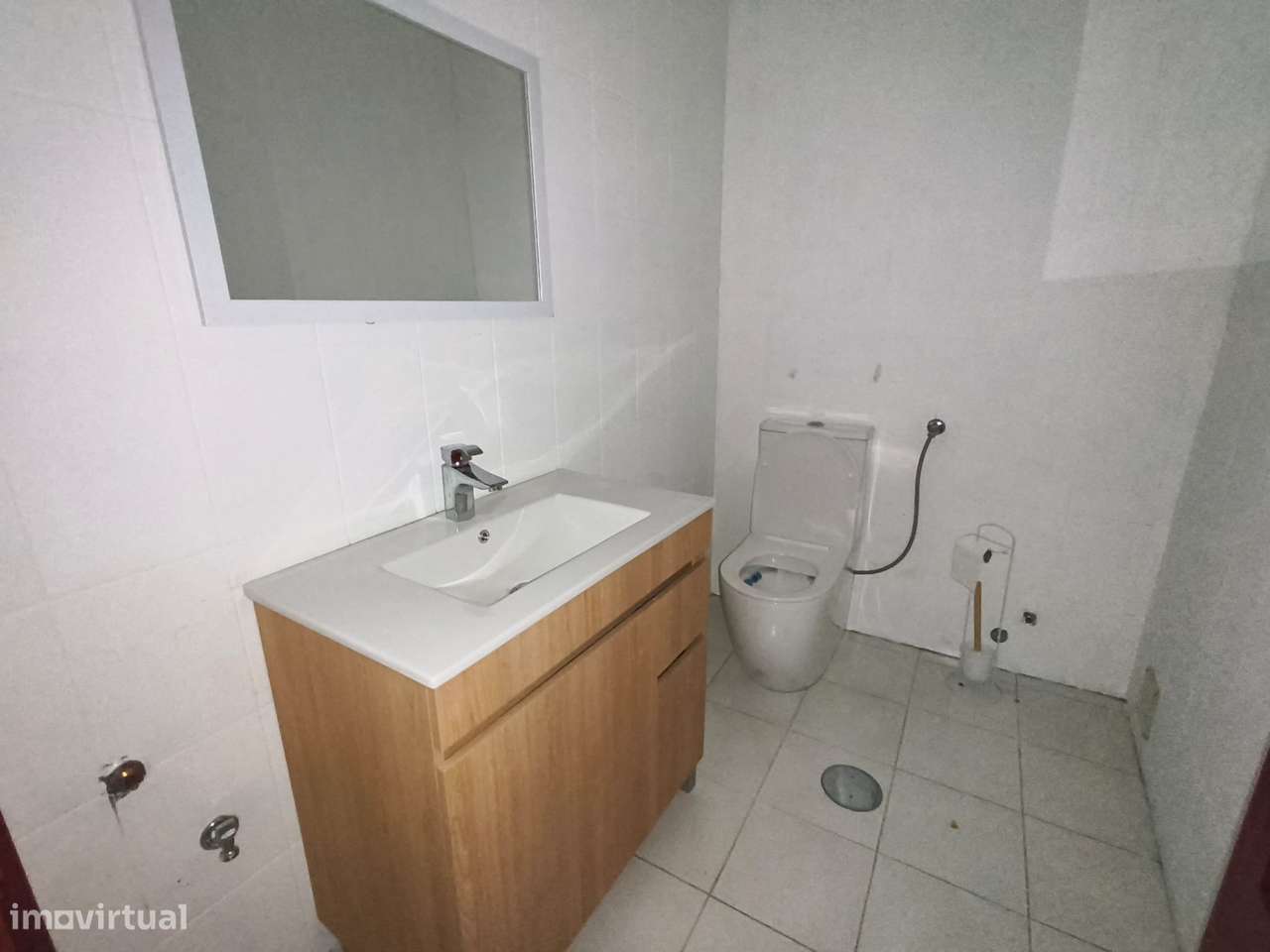 Loja com 48,2 m² na Rua D. Afonso Henriques – Rio Tinto-14