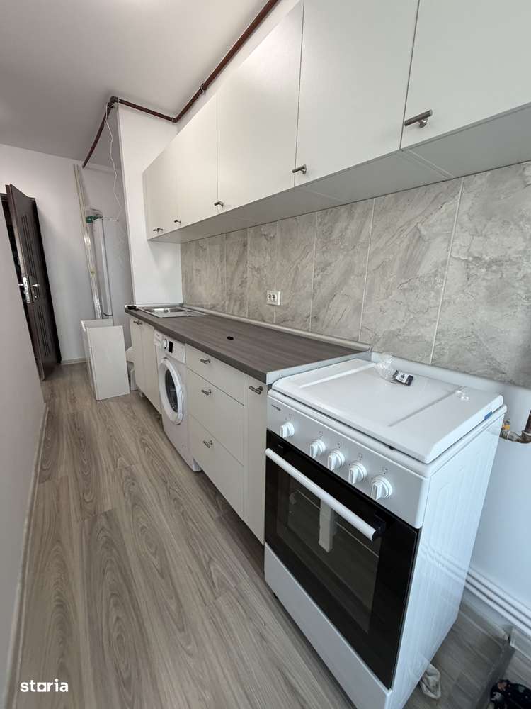 Chirie Garsoniera Mioveni, Et3, mobilat si utilat - Imagine principală: 5/8