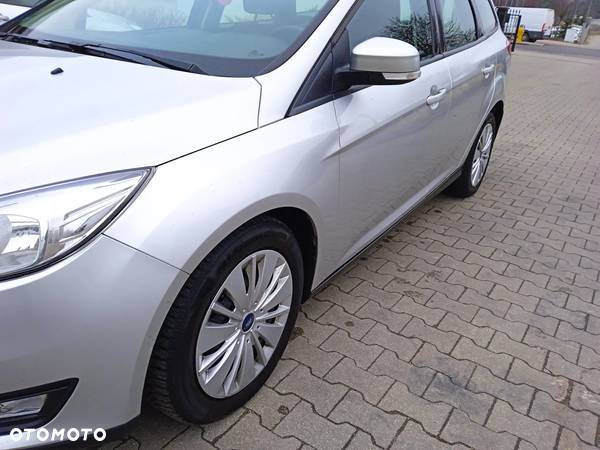 Ford Focus 1.5 TDCi Trend - 6