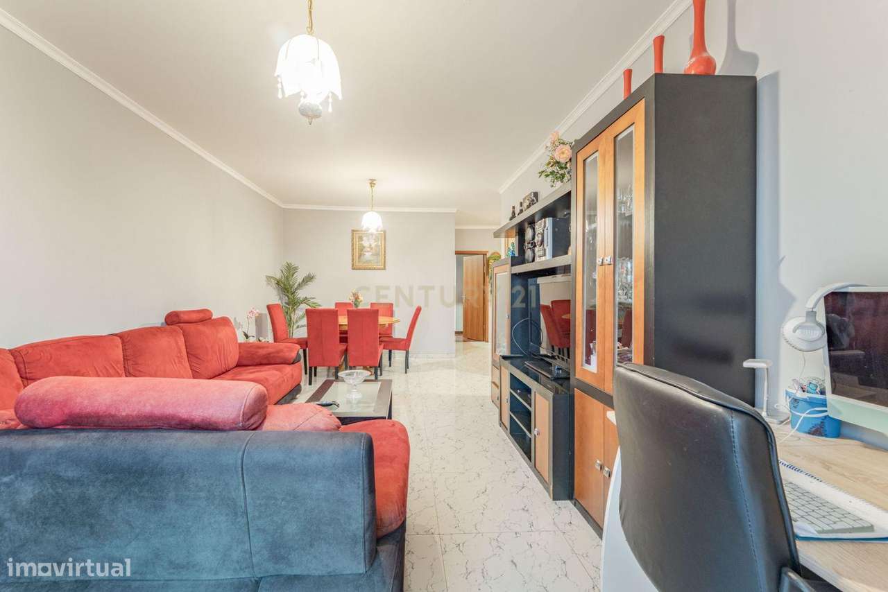 Apartamento T2 com vista mar-Atalaia, Caniço-14