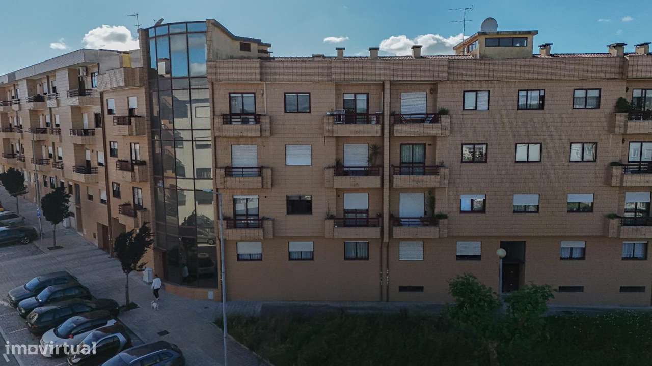 Oportunidade Imperdível, T3 Gondomar, condomínio Privado. Junto  Metro-27
