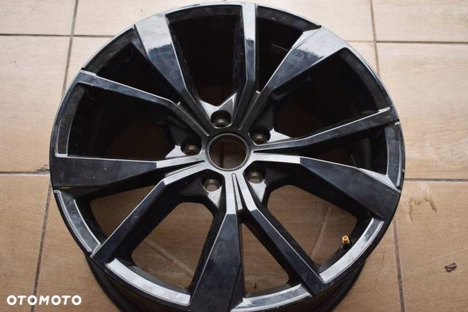 VW 8Jx19 5x112 ET47 - 1