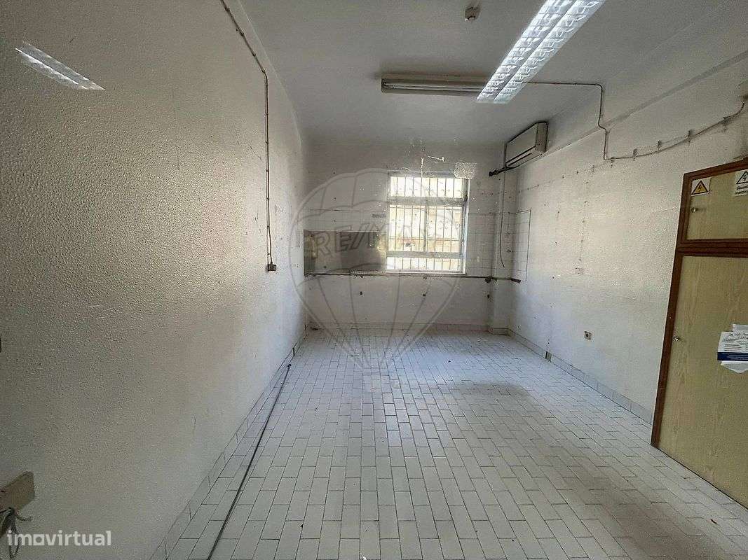 Loja  para arrendamento - Grande imagem: 5/11