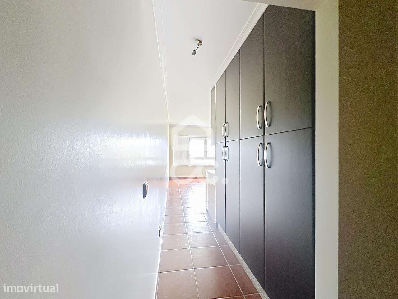 Apartamento T1 Renovado no centro da Cidade-10