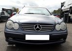 Mercedes CLK270 2.7CDI W209 de 2003 disponível para peças - 5