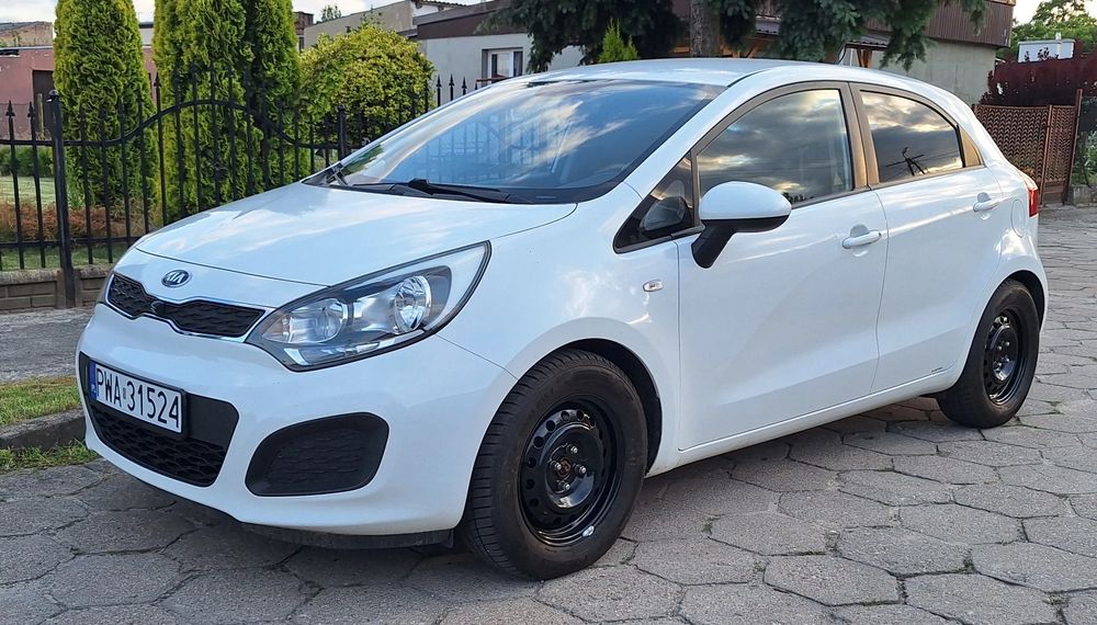 Kia Rio III (2011-) 1.1 CRDI Edition 7 2014