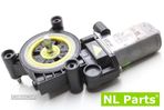 Motor do elevador do vidro Renault Trafic 7700311821 - 3