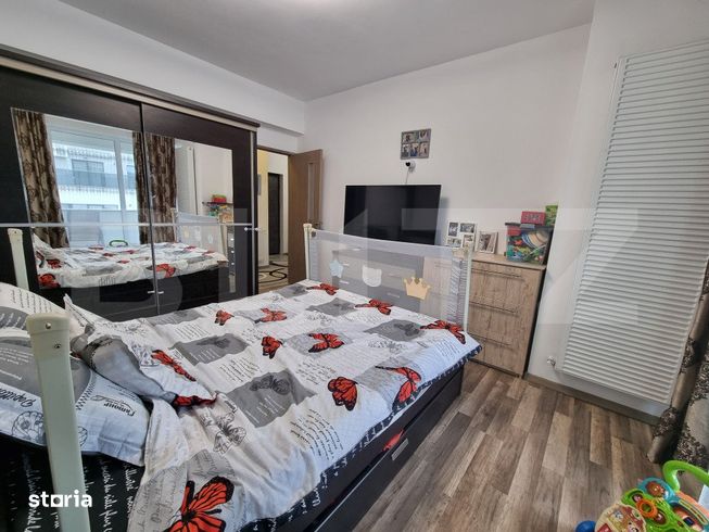 Apartament 2 camere, etaj intermediar, garaj, zona Petrom Baciu