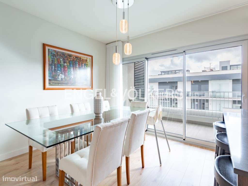 T2 Duplex com Terraço, Jacuzzi e Vista Deslumbrante - Grande imagem: 4/32