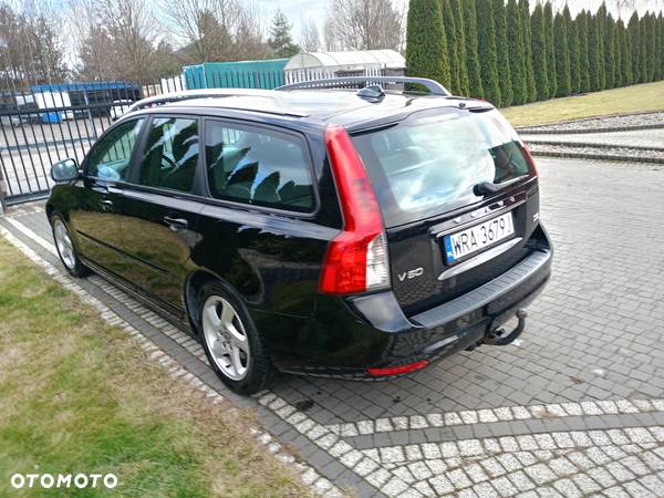 Volvo V50 D2 Momentum - 15