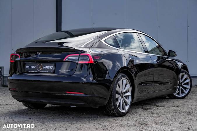 Tesla Model 3 Langstreckenbatterie Allradantrieb Dual Motor - 4