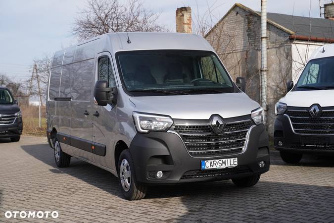 Renault Master - 24