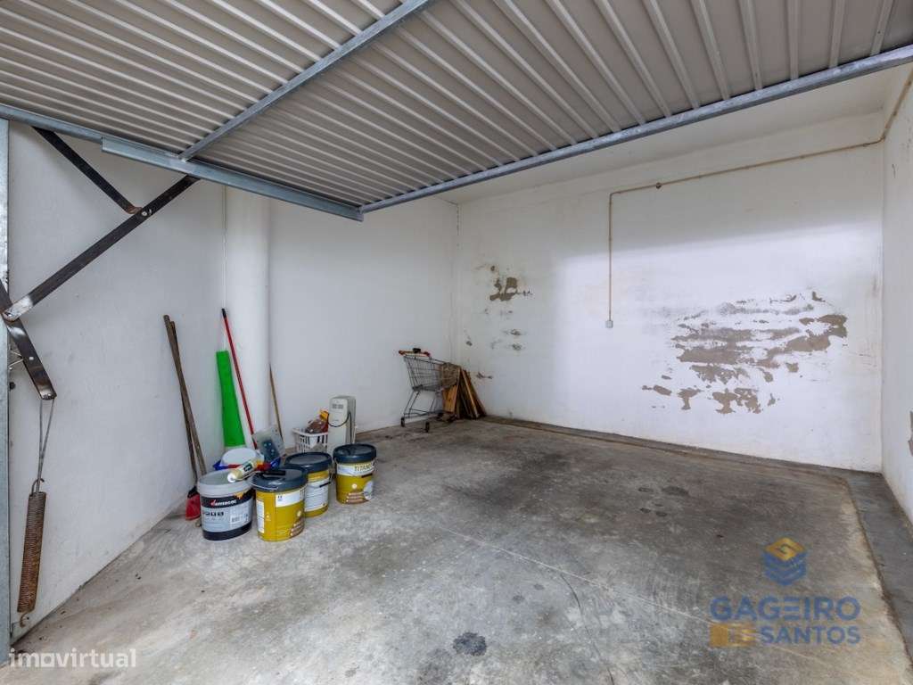 Apartamento T1 com garagem fechada a 950 metros da praia de Salir d...-16