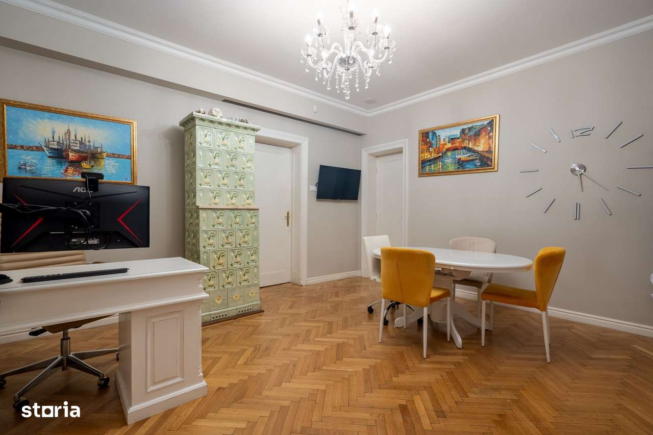 Apartament elegant cu 3 camere in vila  si acces la gradina, in Doroba-0