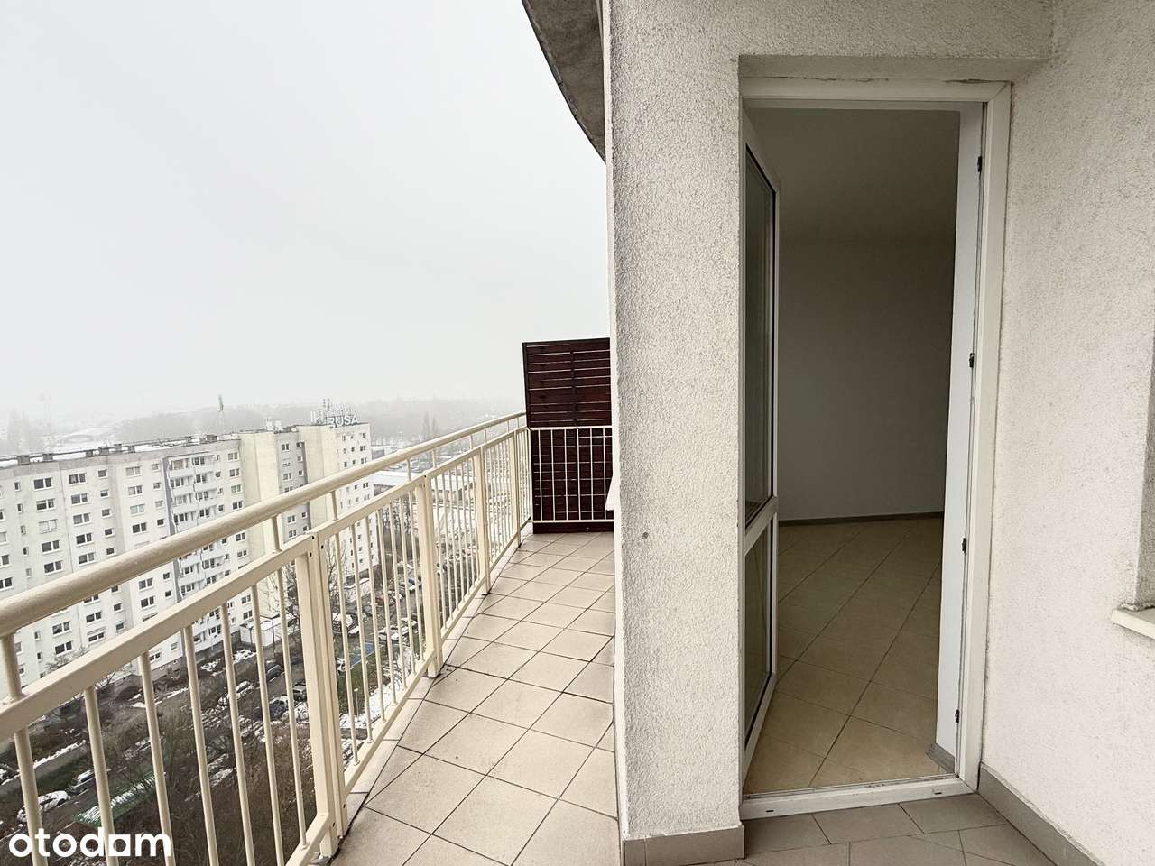 Mieszkanie 2-pokojowe z komórką lokatorską w Chartowo Tower – Poznań-7