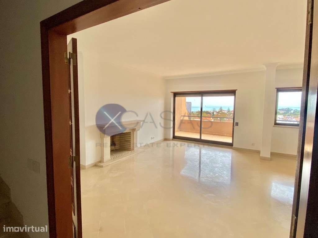 Apartamento T3 Duplex para arrendamento na Av. 25 de Abril. - Grande imagem: 2/26