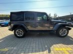 Jeep Wrangler - 10