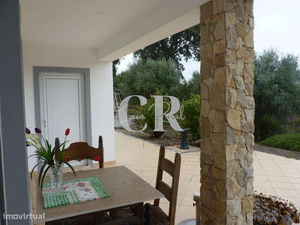 Casa isolada de 3 quartos com piscina, garagem, poço e vistas deslumbr-43