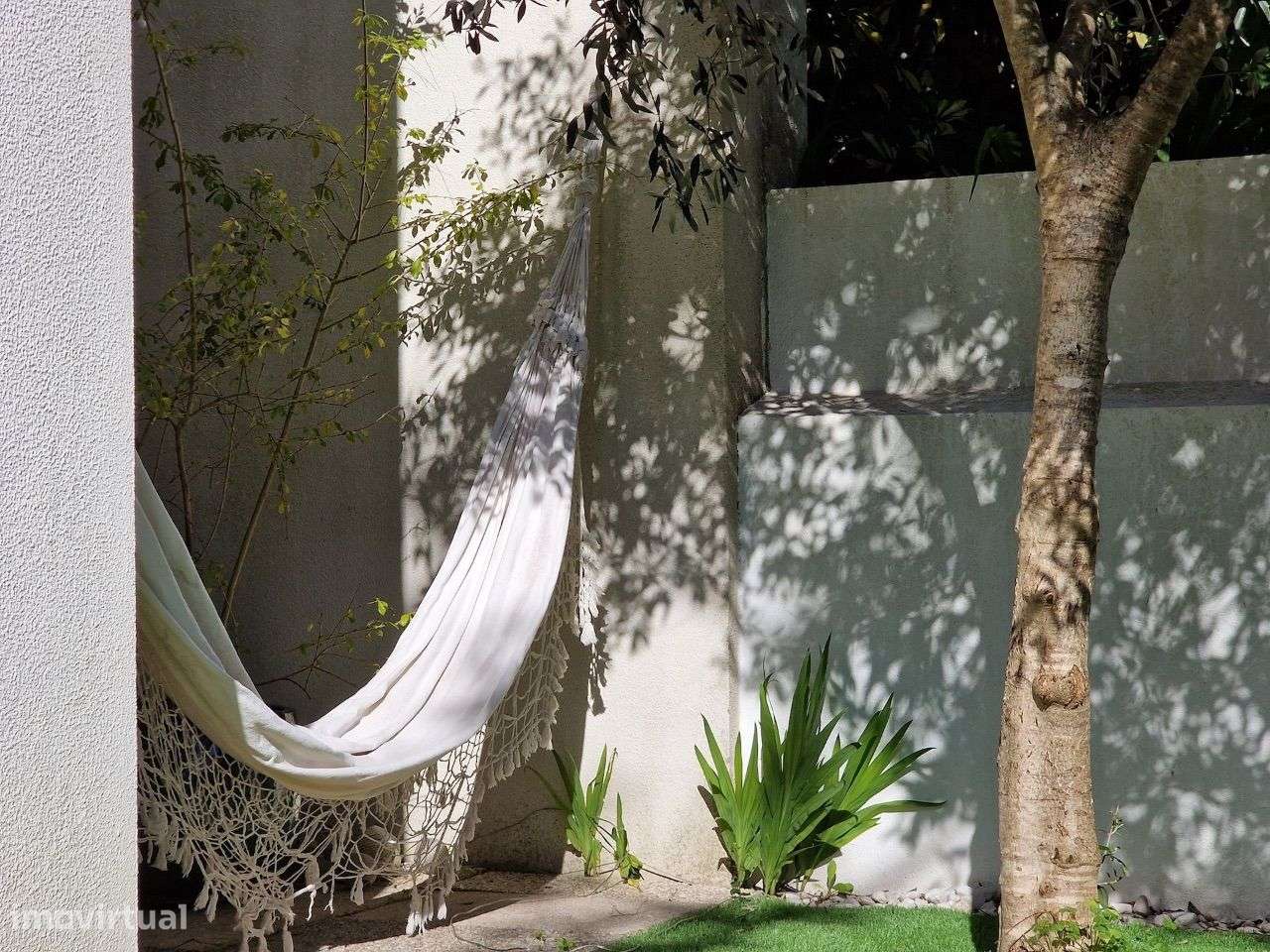 Moradia de arquitectura contemporânea na Aldeia do Sabugo, Sintra-39