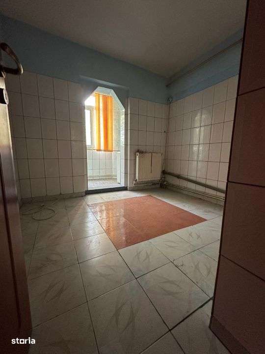 Apartament 2 camere confort 1 decomandat Calarasi 4 - Imagine principală: 3/7