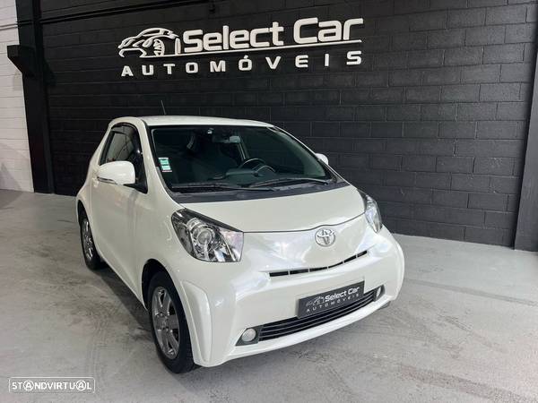 Toyota iQ 1.4 D-4D 2 EP - 1