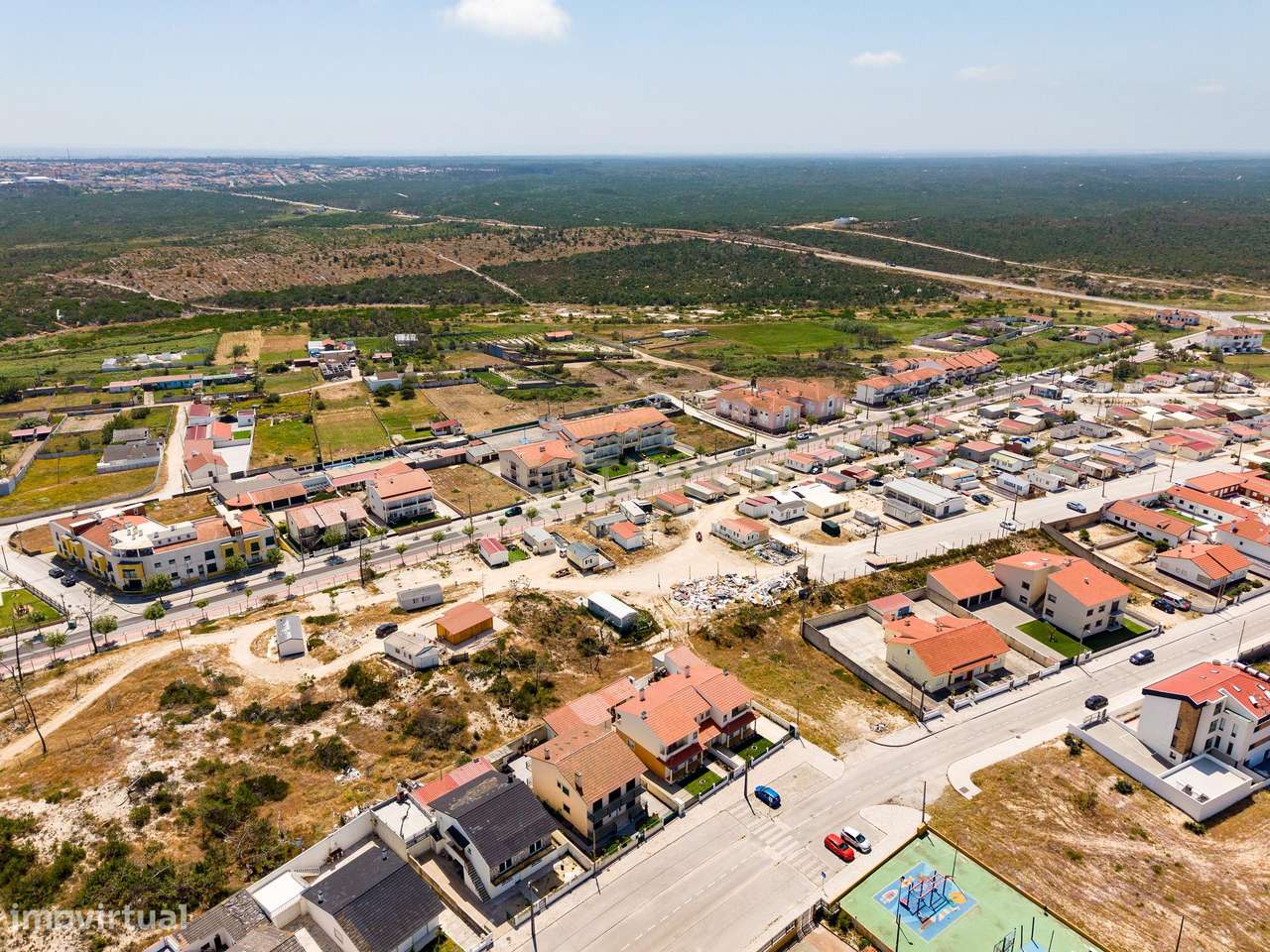 Moradia Geminada a 450mt da praia da Vieira de Leiria - Oportunidade Ú-48