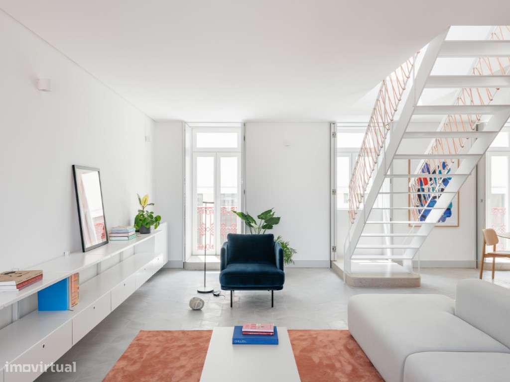 Edifício Exclusivo com 3 Apartamentos no Coração de Lisboa com vist... - Grande imagem: 2/58