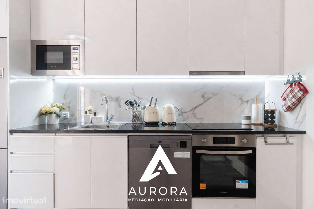 Apartamento T3 no centro de Fiães, Santa Maria da Feira, Renovado-24