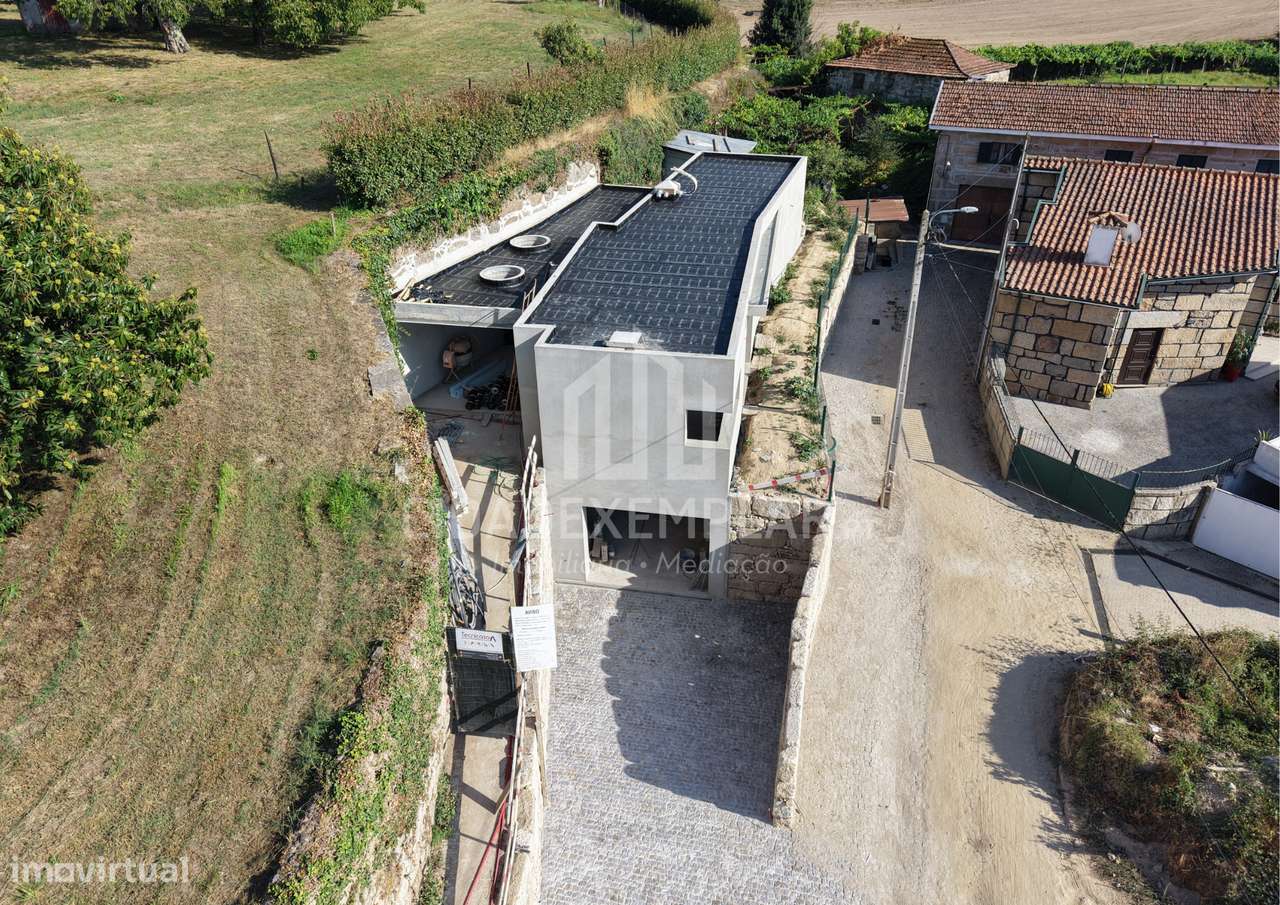 MORADIA V3 NOVA (EM CONSTRUÇÃO) – CENTRO DE PENAFIEL-9
