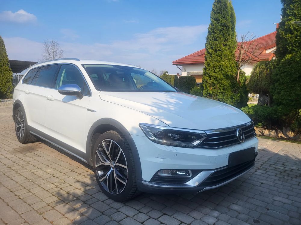 Volkswagen Passat B8 2.0 TDI SCR 4Mot DSG Highline 2017