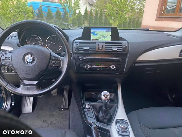 BMW Seria 1 116d EfficientDynamics - 6