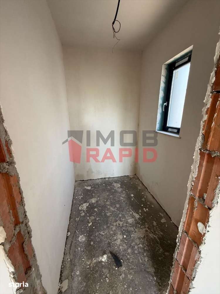 2 Case pe un nivel, Zona Valea Rusului - Imagine principală: 5/14