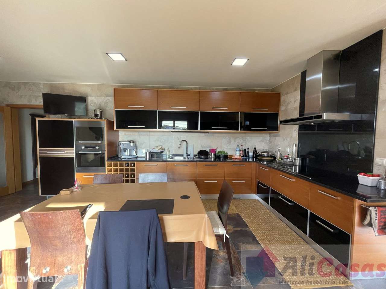 Fantástica Vivenda C/-8