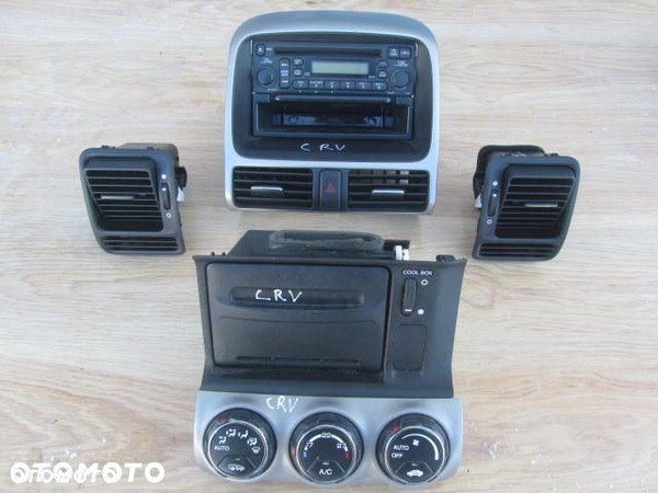 honda CRV radio schowek 2006r lift - 1