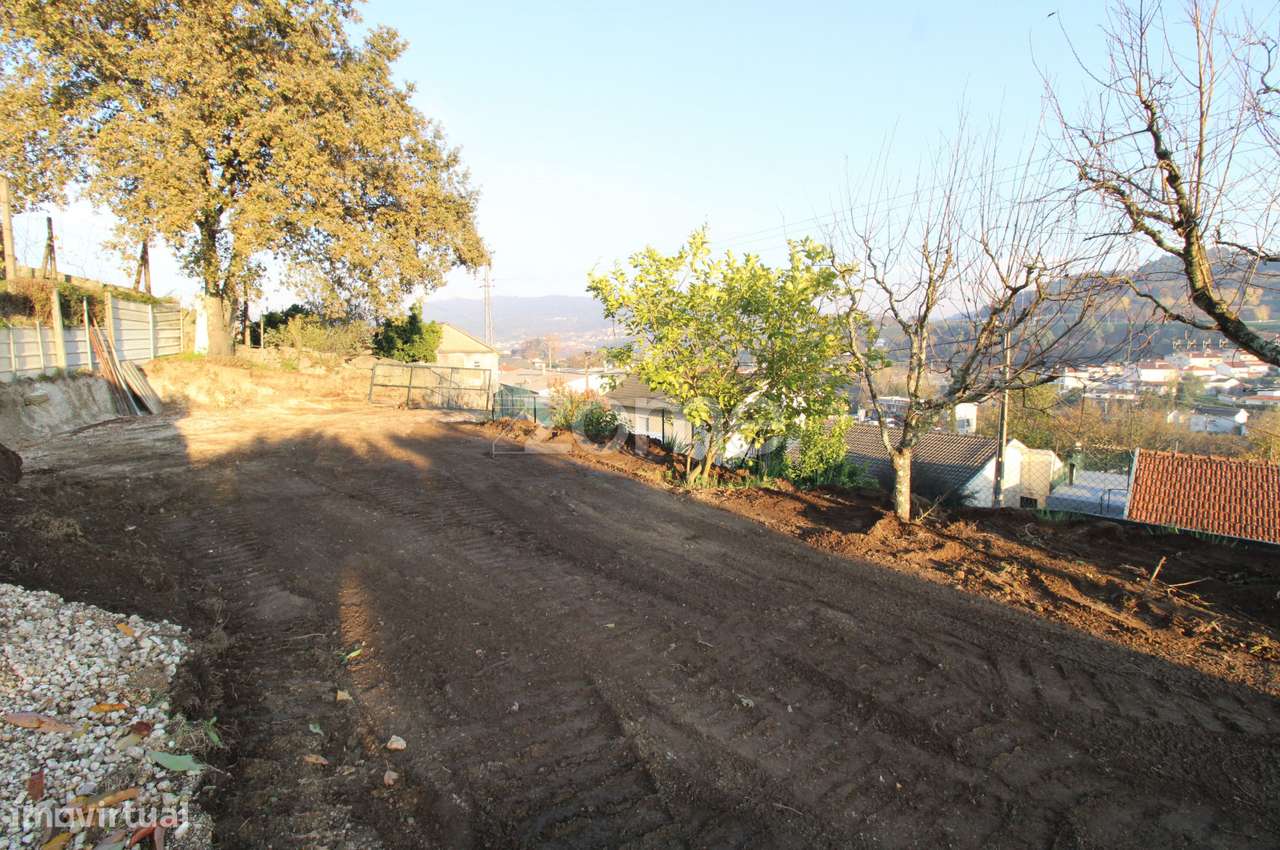 Terreno para construção em Polvoreira-3