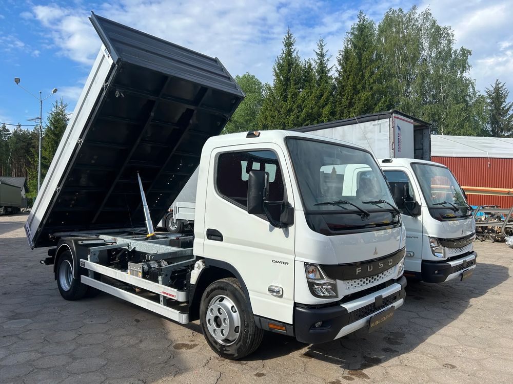 Mitsubishi Fuso Canter 2023
