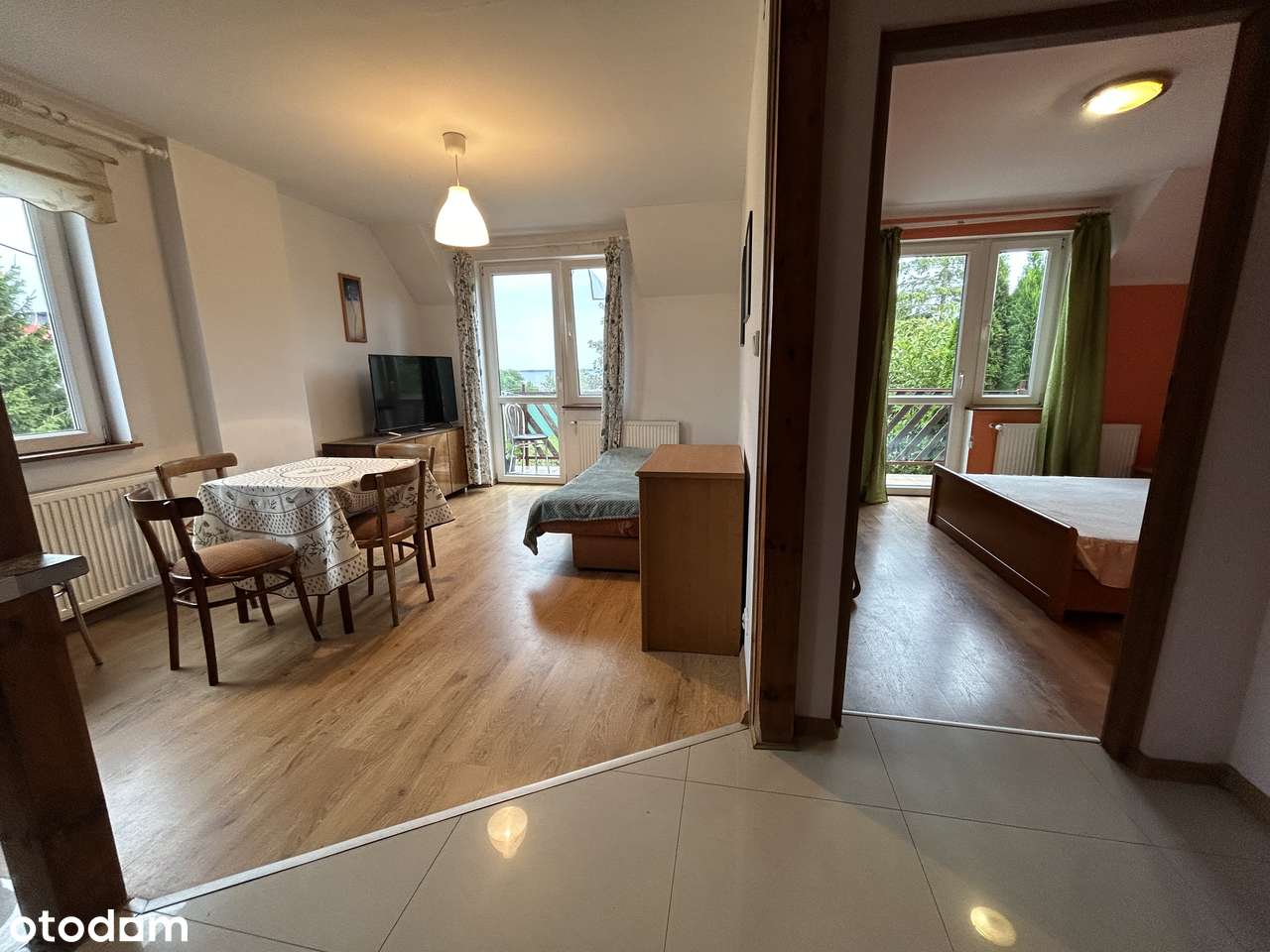 Nadmorski dom z ogródkiem i pokojami gościnnymi - idealny pod wynajem-8