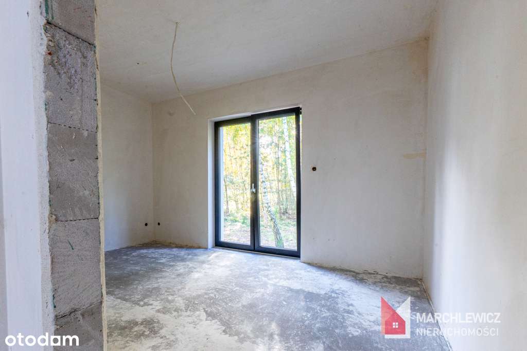 Nowoczesny dom w otulinie lasu!-14