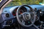 Audi A3 1.6 Attraction - 24