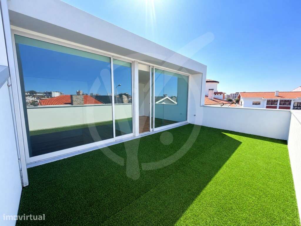 Moradia T4 de Luxo com Jardim e Piscina Póvoa de Varzim-11