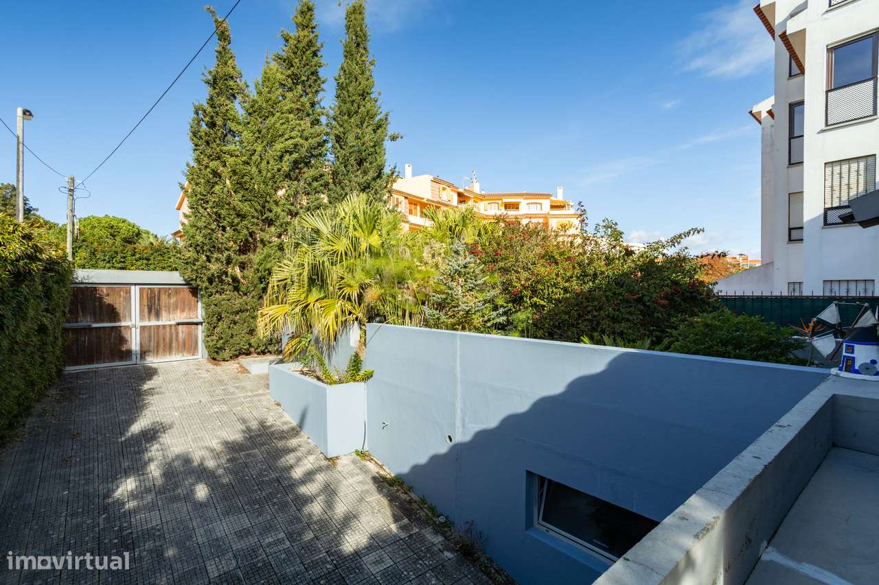 Oásis Familiar em Cascais: Encantadora Moradia na Bicuda com Jardim e - Grande imagem: 4/60