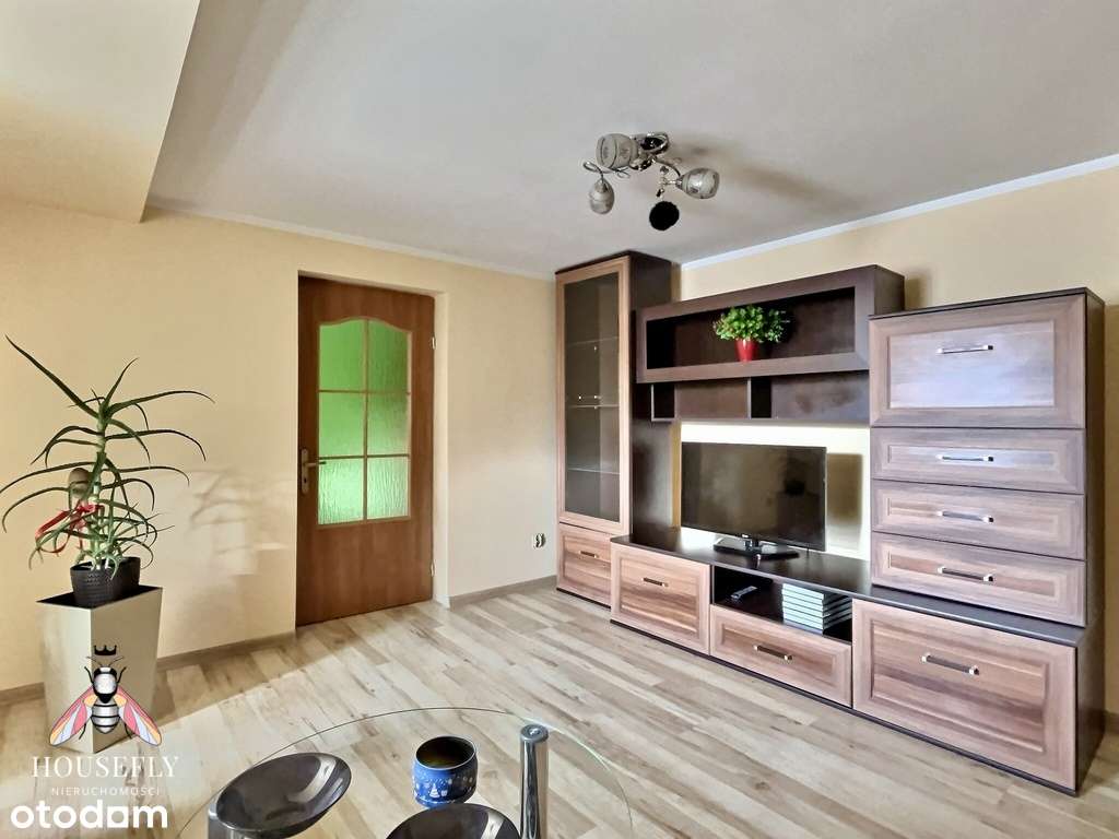 Ciche mieszkanie z zamykanym parkingiem w centrum-1