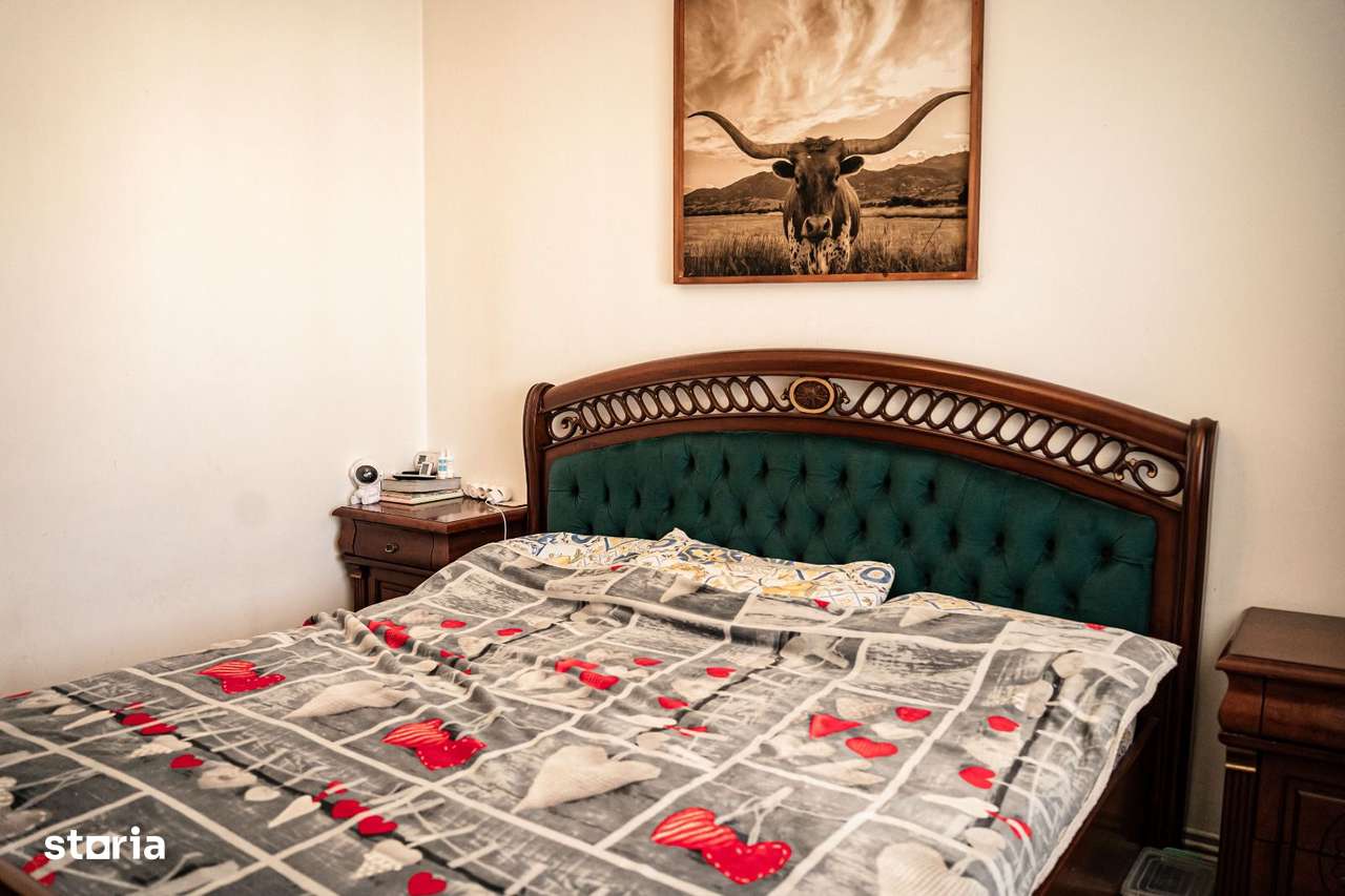 Apartament de 2 camere, decomandat, zona Cug-5