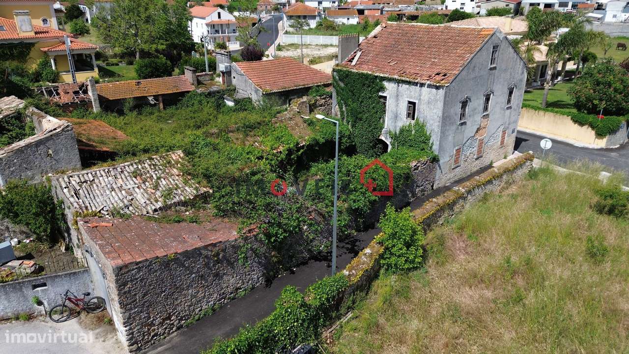 Moradia T6 - Regueira de Pontes-10