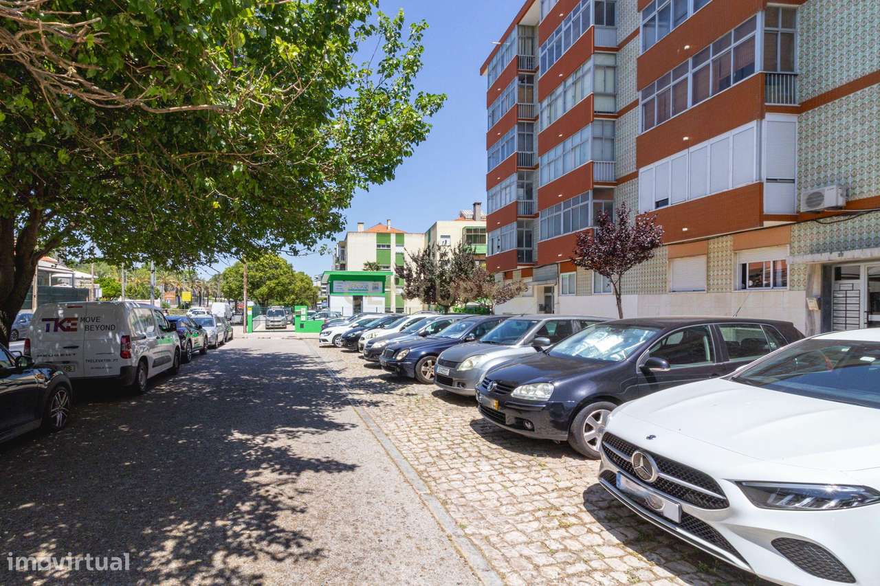 Apartamento T3 | Centro de Alverca do Ribatejo-29