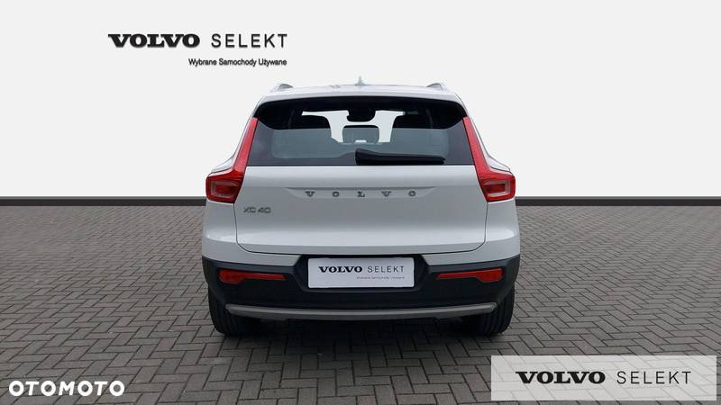 Volvo XC 40 - 5