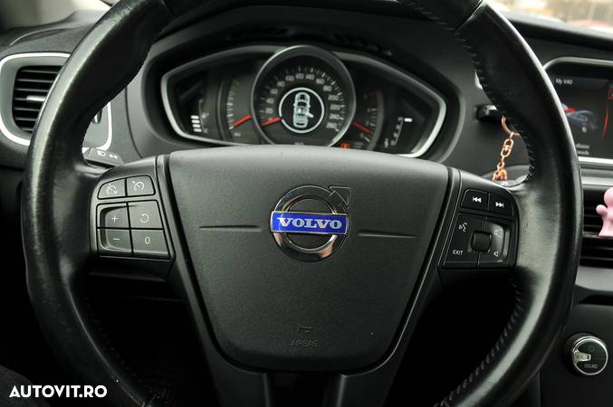 Volvo V40 - 21