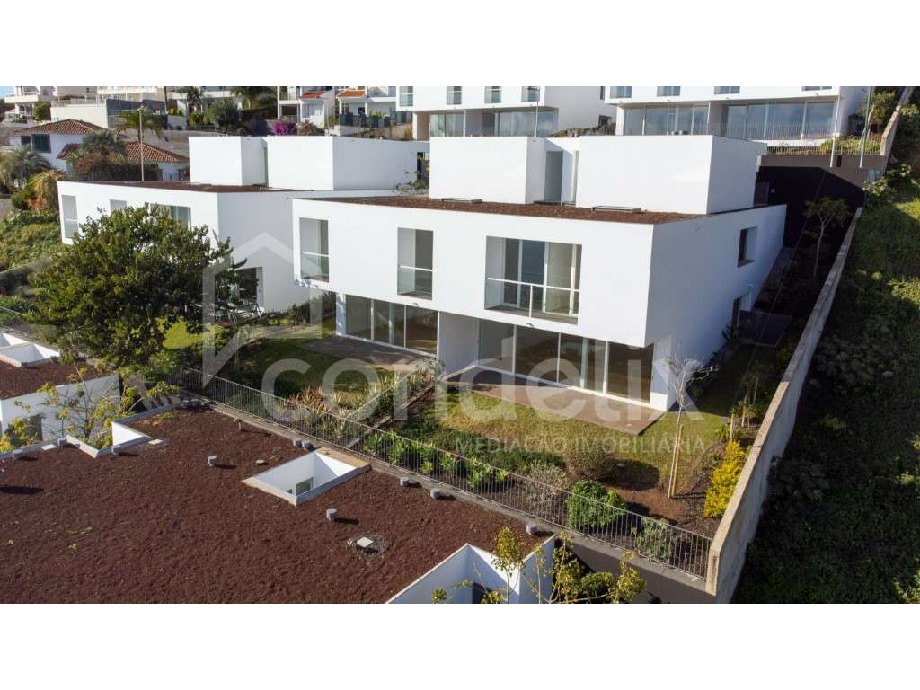 Moradia T3 no Funchal com vista mar - Grande imagem: 2/21