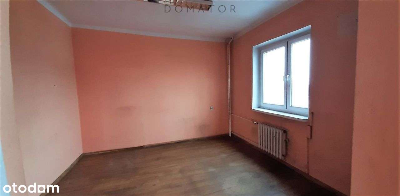 Biurowiec z parkingiem pod inwestycję-12