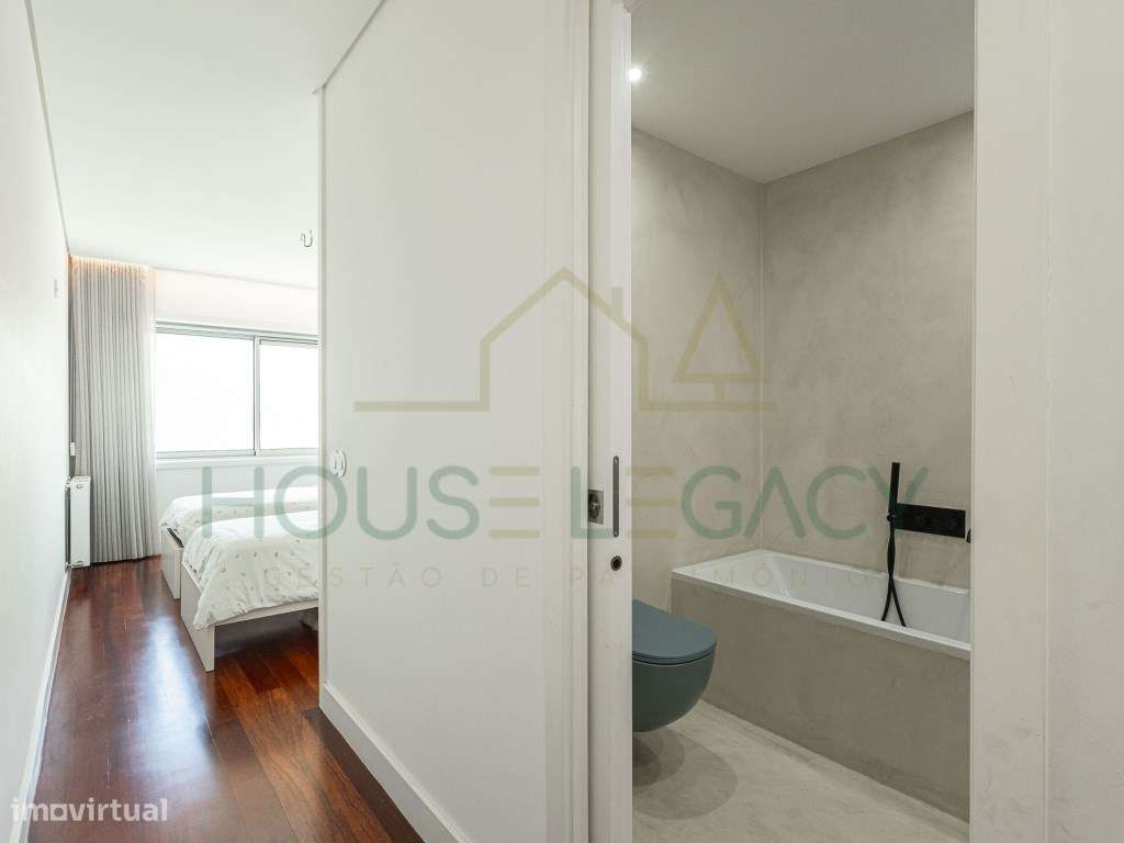 Apartamento T4 Luxuoso em Matosinhos-36